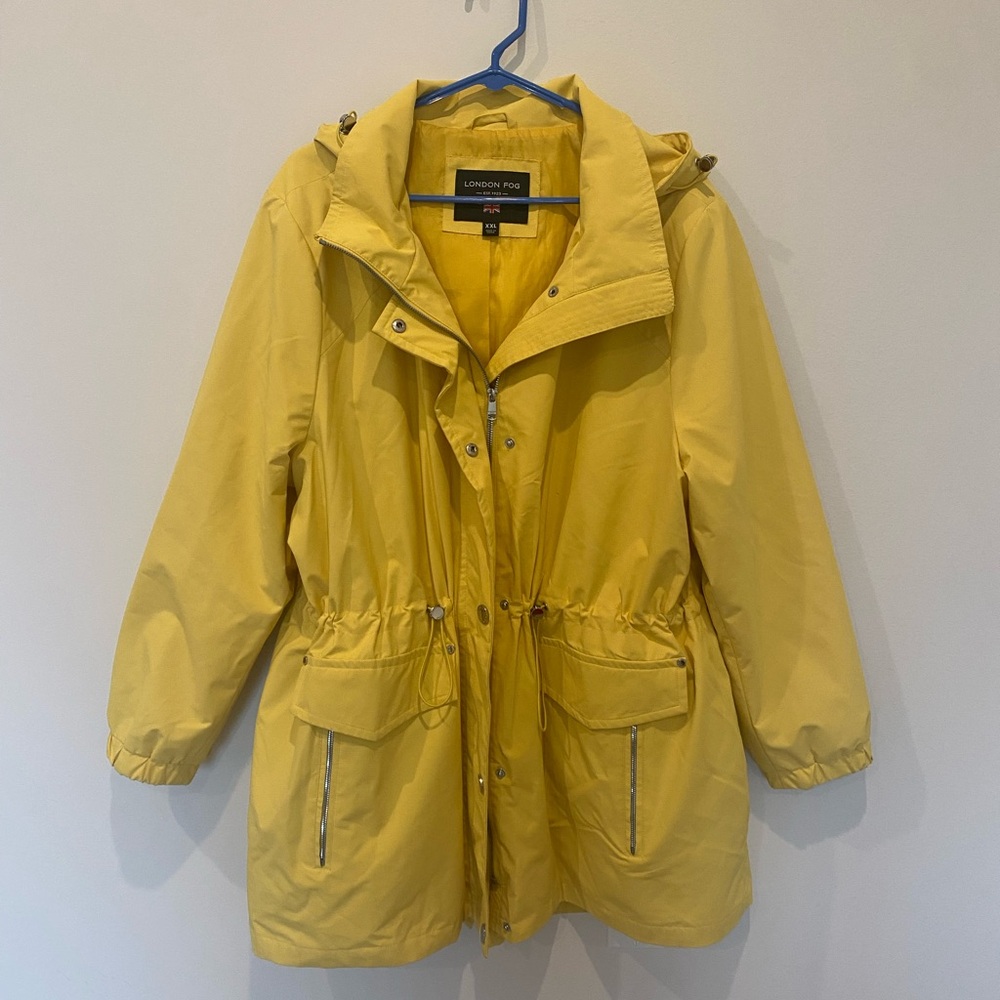 Yellow zip-up London Fog rain jacket with silver detailing